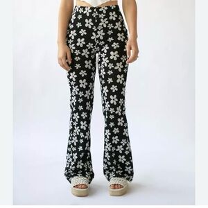 Urban Outfitters Bryn Pull-On Flare Pant
